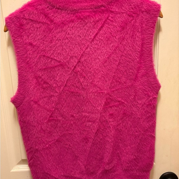 Rachel Zoe Fuzzy Pink Sleeveless Sweater Sz M - Picture 10 of 14